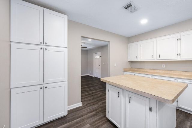 17354 Western Hill Drive, Conroe, TX 77302