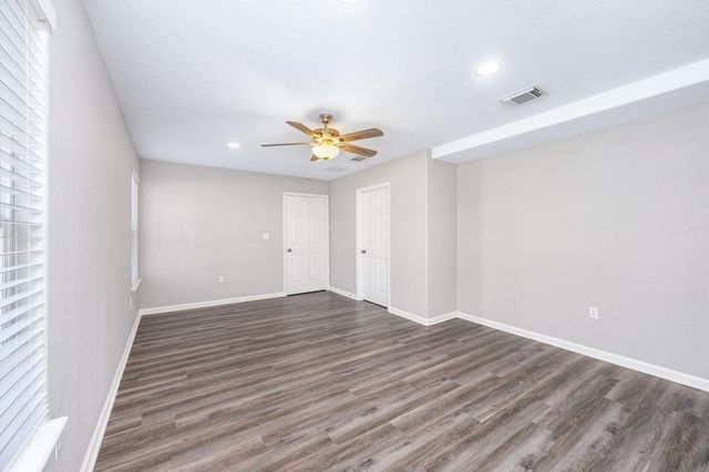 17354 Western Hill Drive, Conroe, TX 77302