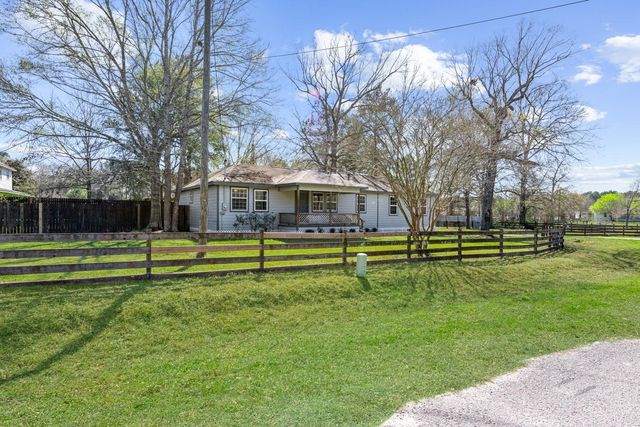 17354 Western Hill Drive, Conroe, TX 77302