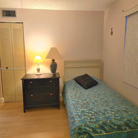 200 SE 5th Ave 307, Dania Beach, FL 33004