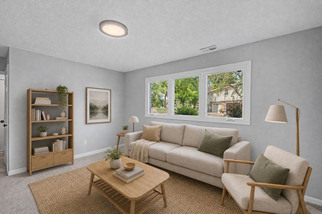 9979 105th Place N, Maple Grove, MN 55369