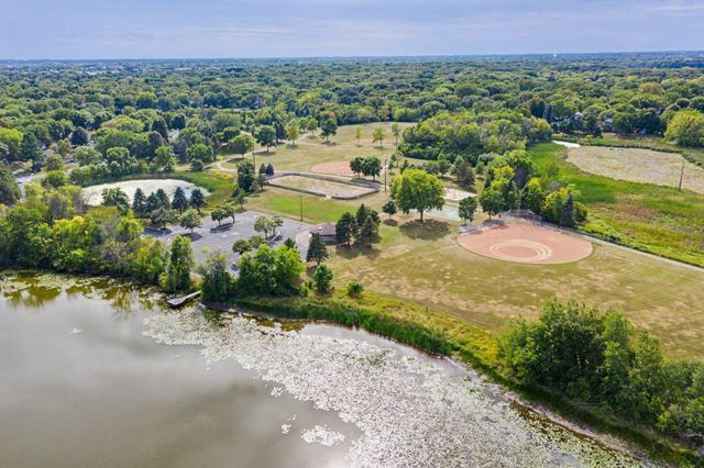 9979 105th Place N, Maple Grove, MN 55369