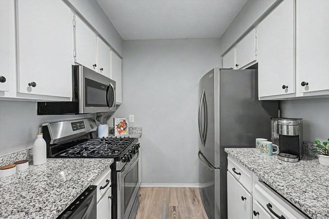 9979 105th Place N, Maple Grove, MN 55369