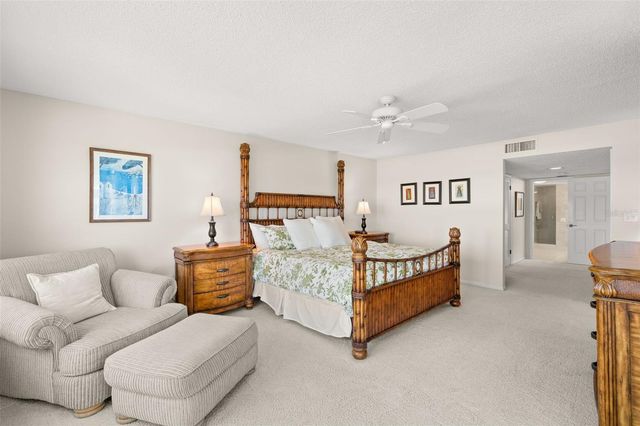 6600 SUNSET WAY 318, St Pete Beach, FL 33706