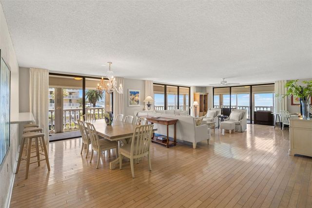 6600 SUNSET WAY 318, St Pete Beach, FL 33706