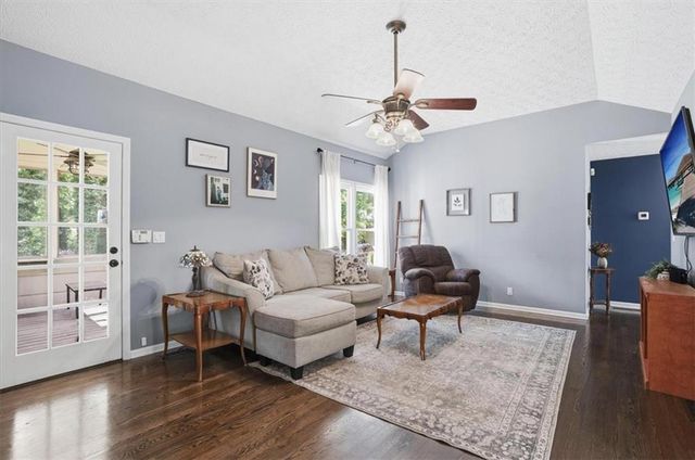 197 Presidential Drive, Dallas, GA 30157