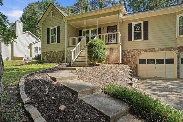 197 Presidential Drive, Dallas, GA 30157