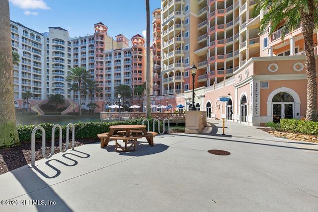 320 OCEAN CREST Drive, Palm Coast, FL 32137