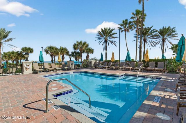 320 OCEAN CREST Drive, Palm Coast, FL 32137