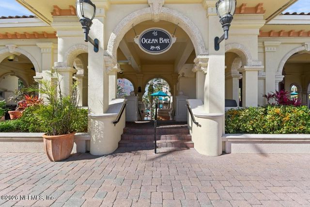 320 OCEAN CREST Drive, Palm Coast, FL 32137