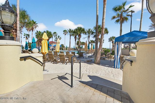 320 OCEAN CREST Drive, Palm Coast, FL 32137