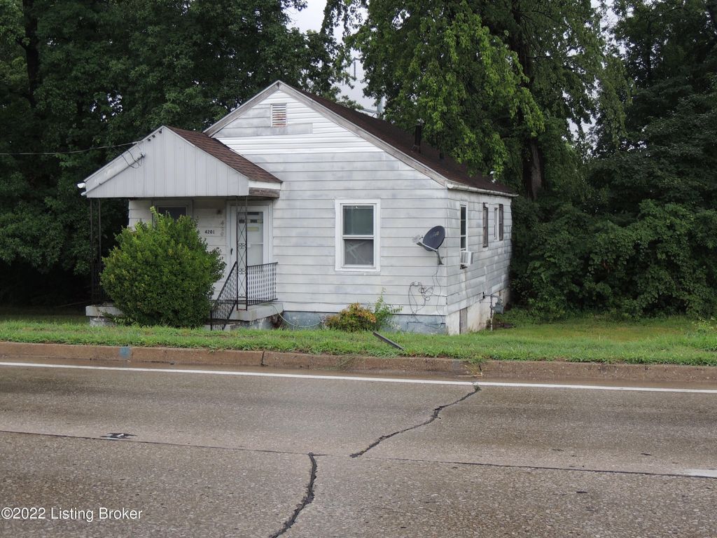 4201 Outer Loop, Louisville, KY 40219