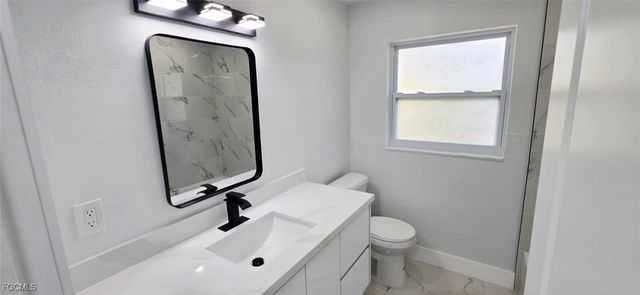 238 SE 46th LN, Cape Coral, FL 33904