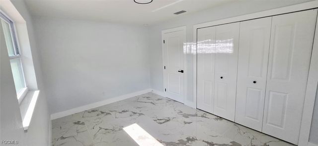 238 SE 46th LN, Cape Coral, FL 33904