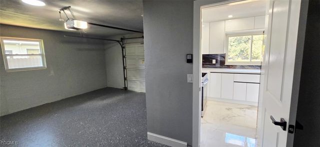 238 SE 46th LN, Cape Coral, FL 33904