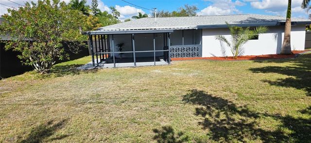 238 SE 46th LN, Cape Coral, FL 33904