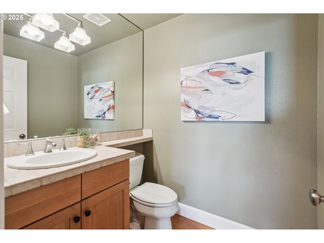 10148 Se BRISTOL Loop, Happy Valley, OR 97086