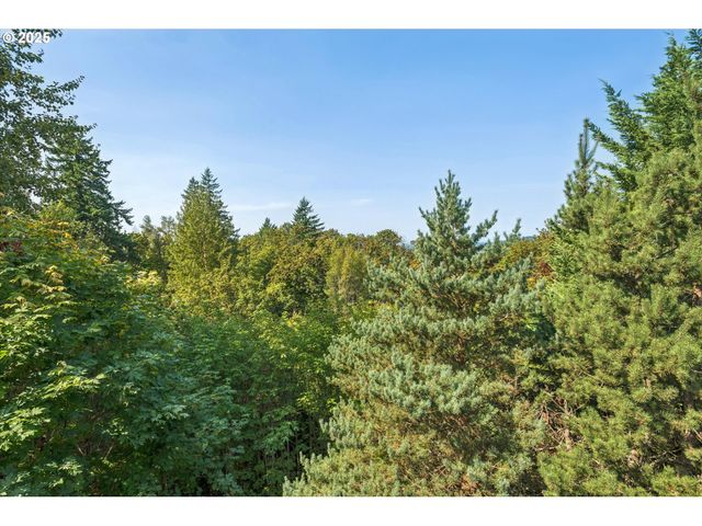 10148 Se BRISTOL Loop, Happy Valley, OR 97086