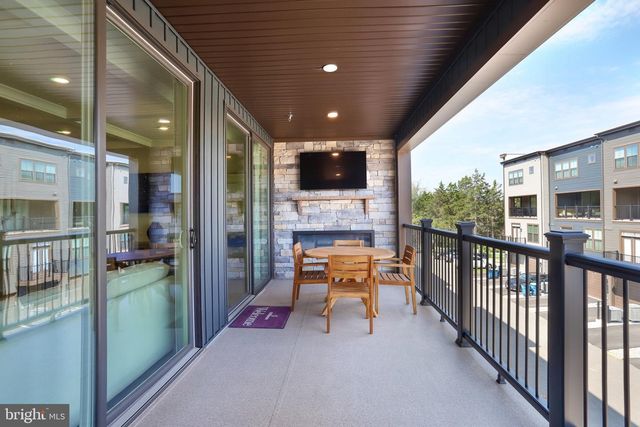 43789 METRO TER, Ashburn, VA 20147