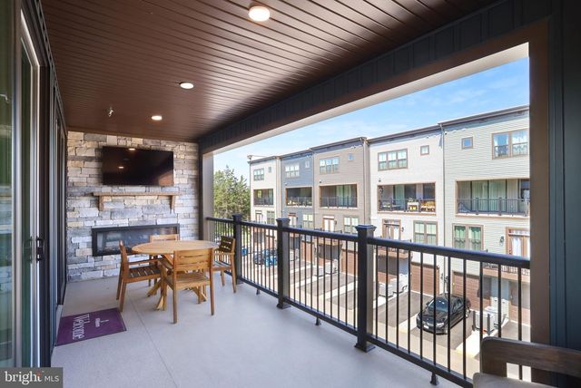 43789 METRO TER, Ashburn, VA 20147
