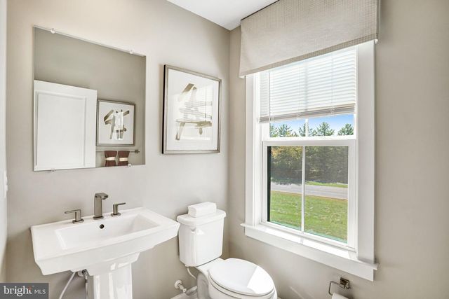 43789 METRO TER, Ashburn, VA 20147