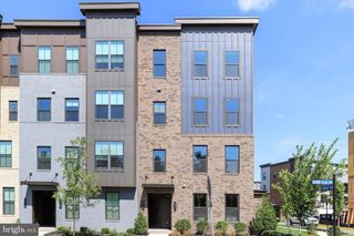 43789 METRO TER, Ashburn, VA 20147