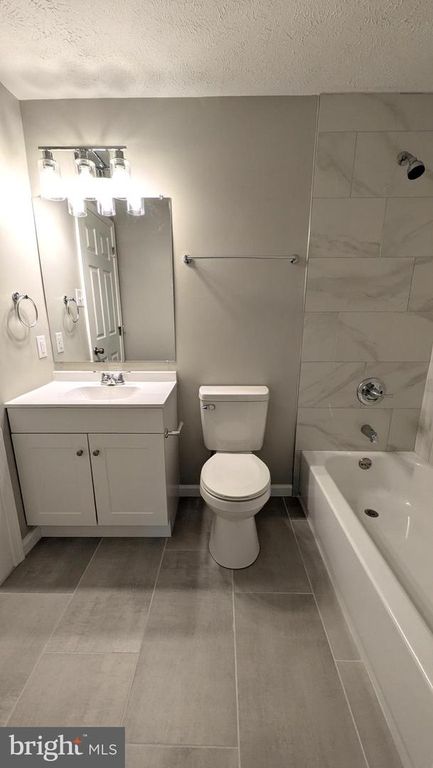7917 WELLESLEY CT, Pasadena, MD 21122