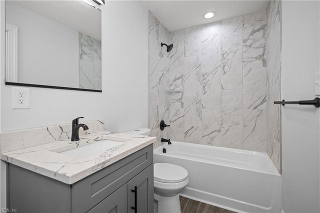 307 Smithfield BLVD, Smithfield, VA 23430