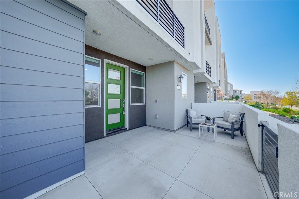 Image 12 of property listing at 390 Merit, Irvine, CA 92618