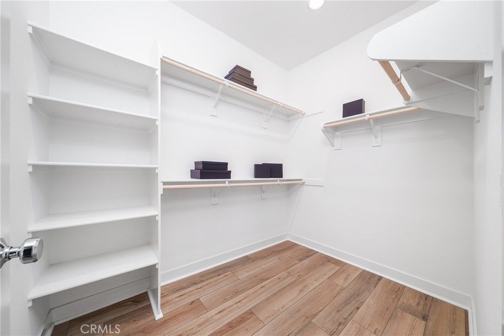 Image 25 of property listing at 390 Merit, Irvine, CA 92618