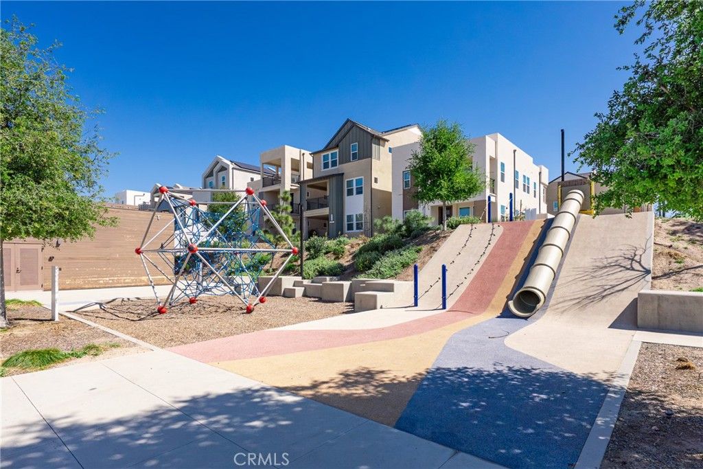 Image 44 of property listing at 390 Merit, Irvine, CA 92618