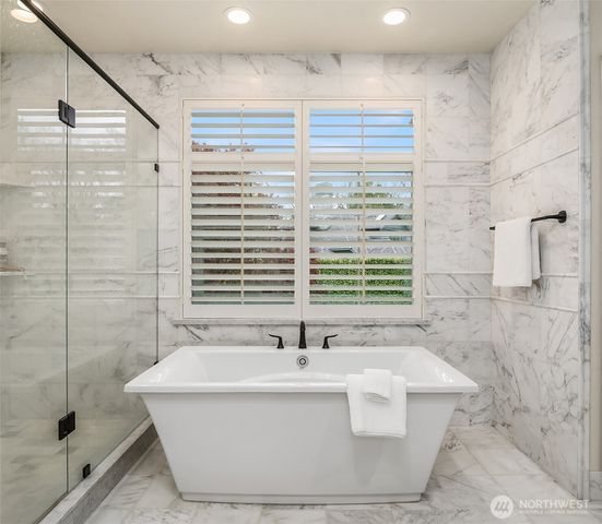 1145 33rd Avenue E, Seattle, WA 98112