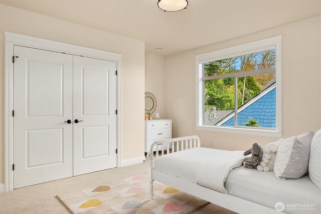 1145 33rd Avenue E, Seattle, WA 98112
