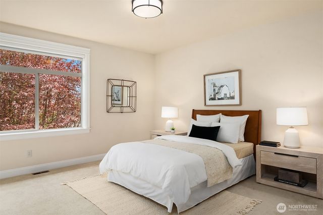 1145 33rd Avenue E, Seattle, WA 98112