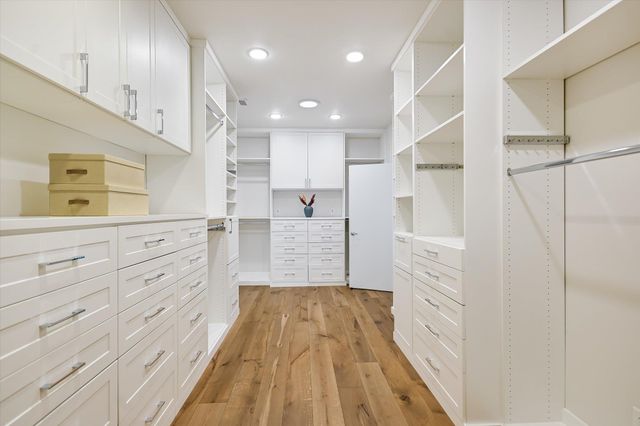 14 Rob Roy RD, Austin, TX 78746