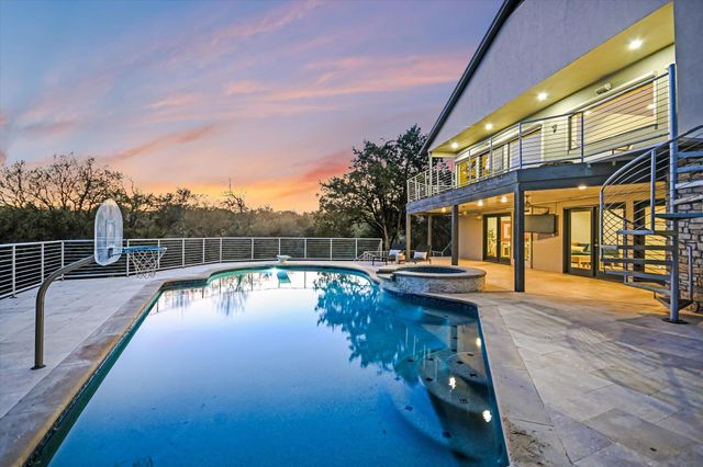 14 Rob Roy RD, Austin, TX 78746