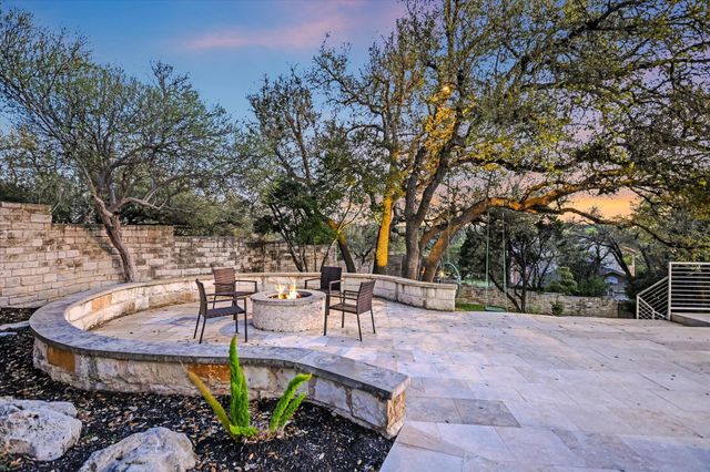 14 Rob Roy RD, Austin, TX 78746