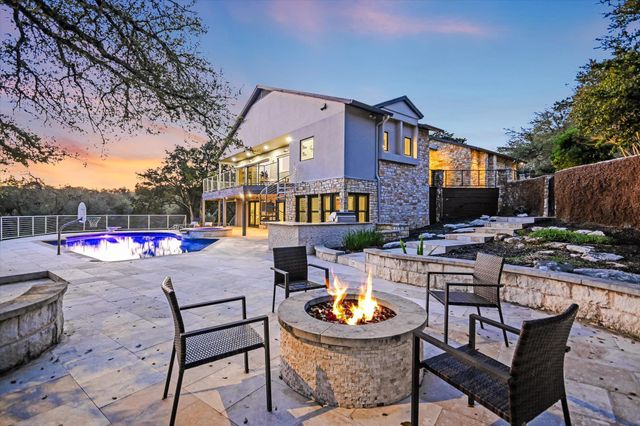 14 Rob Roy RD, Austin, TX 78746