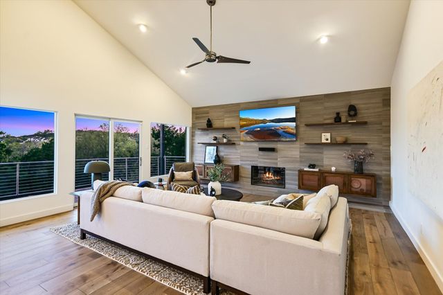 14 Rob Roy RD, Austin, TX 78746