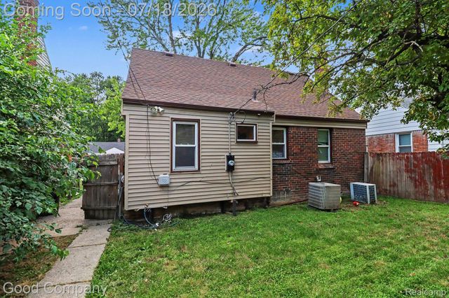 12882 Riverdale Avenue, Detroit, MI 48223