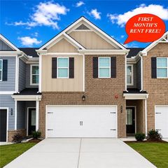 401 Lanier Circle, Woodstock, GA 30189