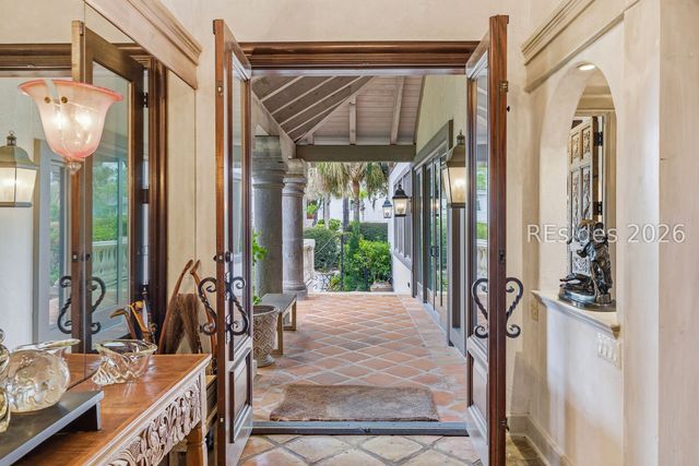 19 Wexford Club Dr, Hilton Head Island, SC 29928