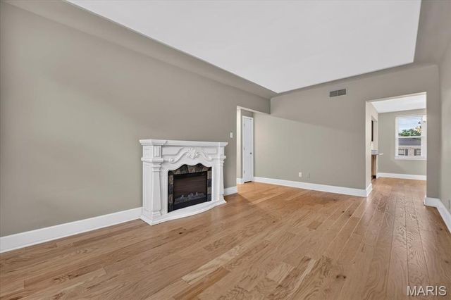 7745 Kingsbury Boulevard 12, Clayton, MO 63105