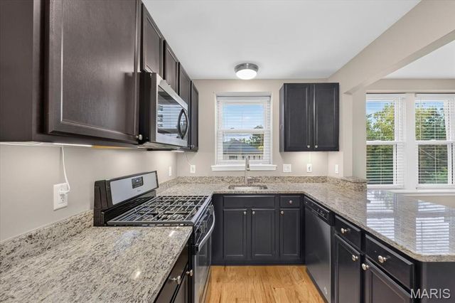 7745 Kingsbury Boulevard 12, Clayton, MO 63105