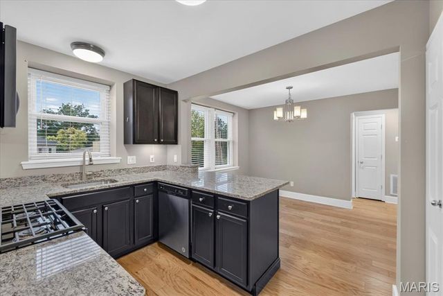 7745 Kingsbury Boulevard 12, Clayton, MO 63105