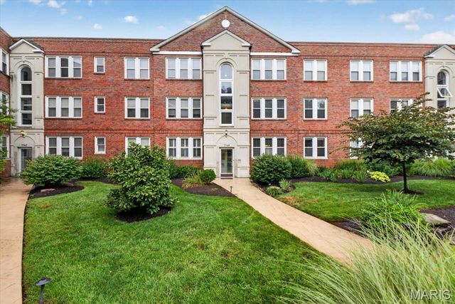 7745 Kingsbury Boulevard 12, Clayton, MO 63105