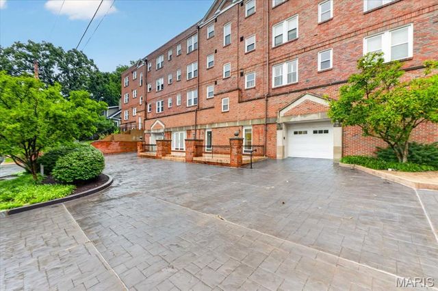 7745 Kingsbury Boulevard 12, Clayton, MO 63105