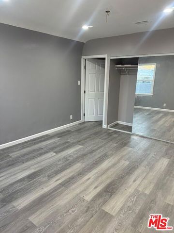3211 W 78th Street, Los Angeles, CA 90043