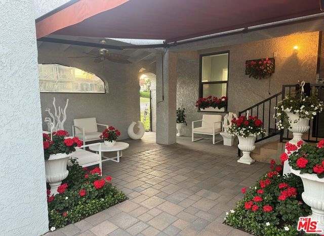 3211 W 78th Street, Los Angeles, CA 90043