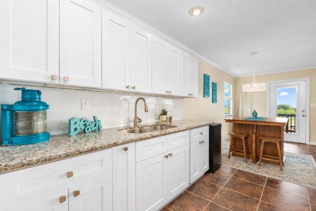 621 County Road 202, Sargent, TX 77414